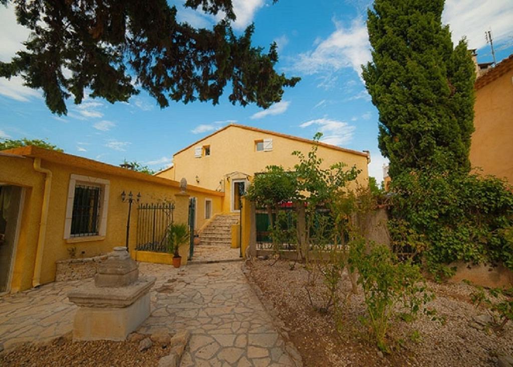 Domaine De Bailheron *